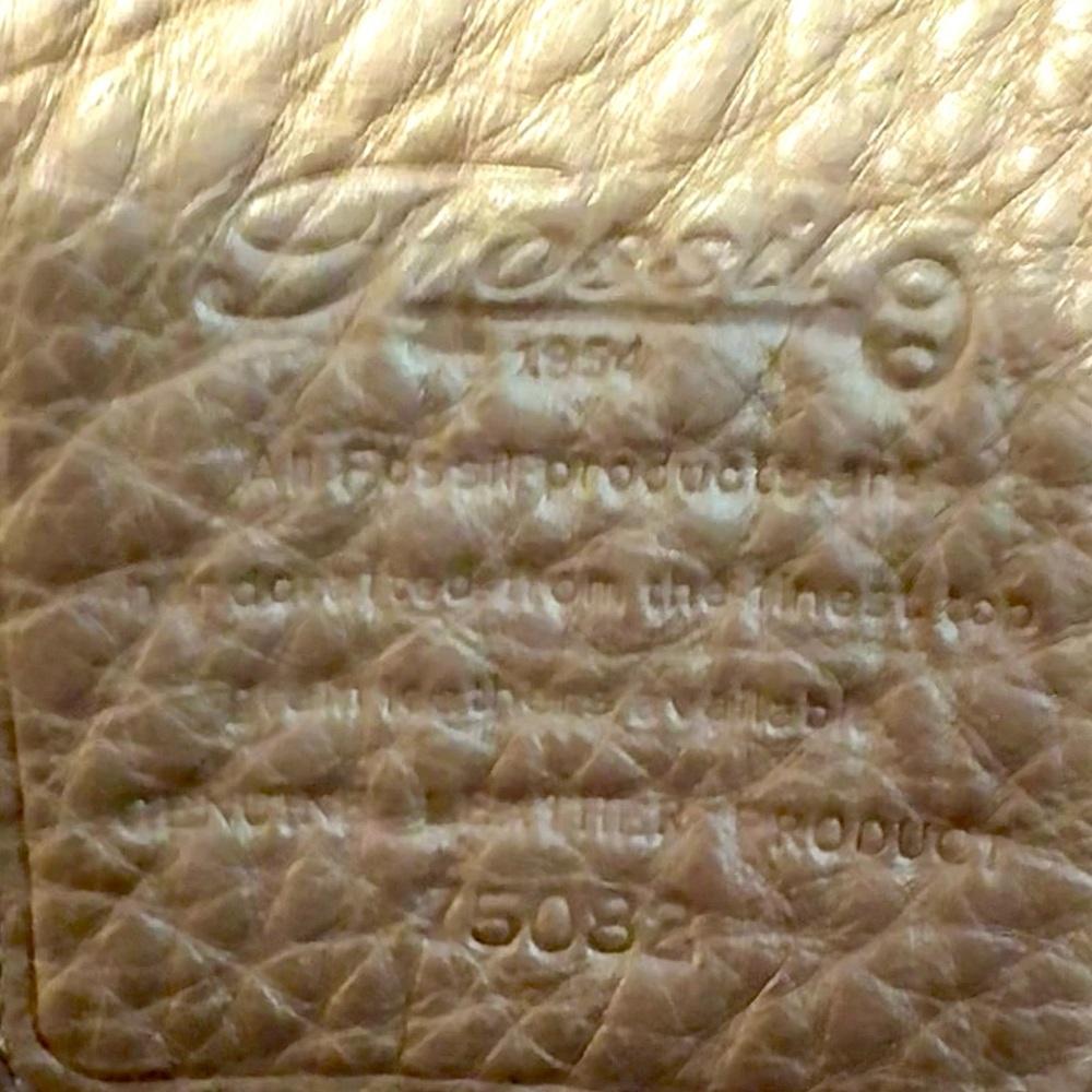 Very Cool Tan Leather Fossil Hobo Bag - Picture 2 of 11